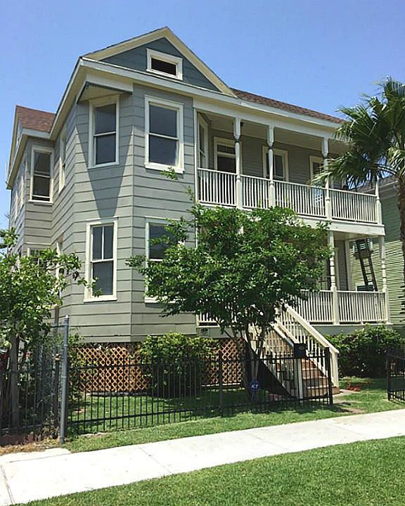 1st image of 2718 Sealy St