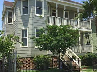 2718 Sealy St, Galveston, TX 77550