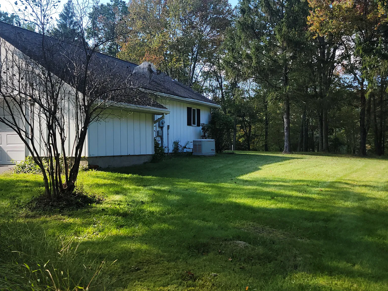 3 bed, 2.5 bath, 2112 sqft, $2,600 — Photo 4