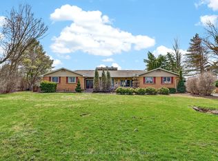 729 County Road 3, Prince Edward County, ON K8N4Z1