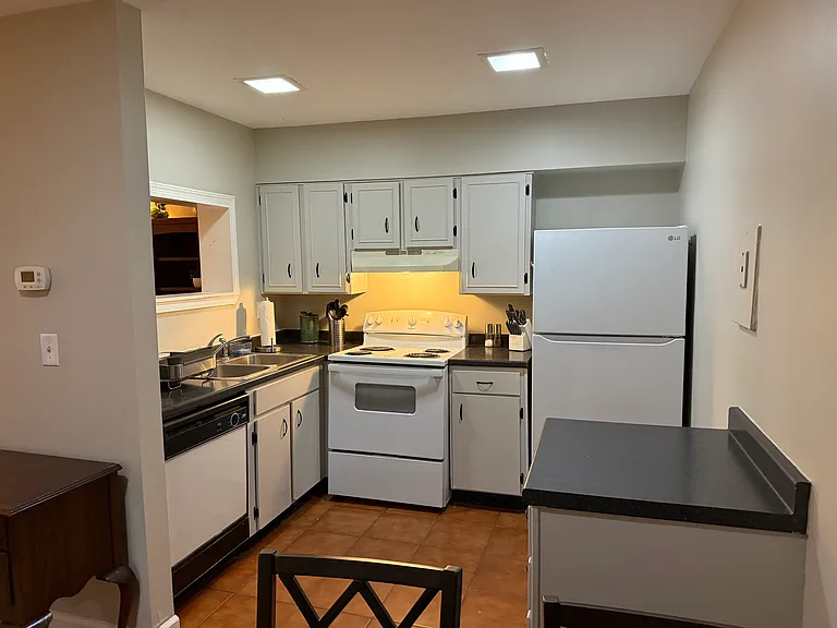 3101 Colonial Way #M — Photo 13