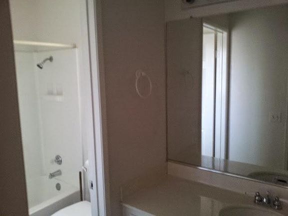 2nd image of 2901 Via Toscana Unit 102