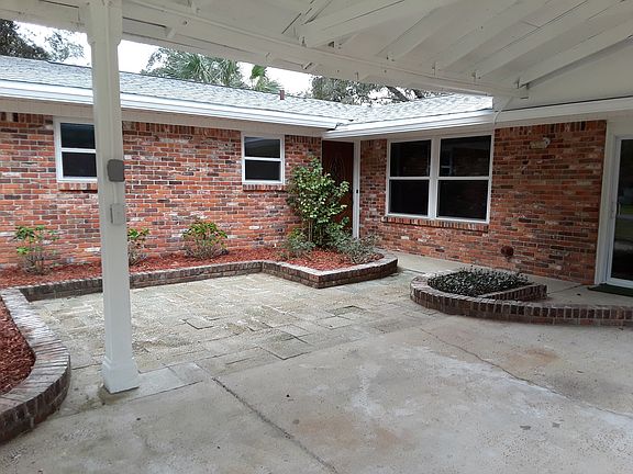 Front Patio area