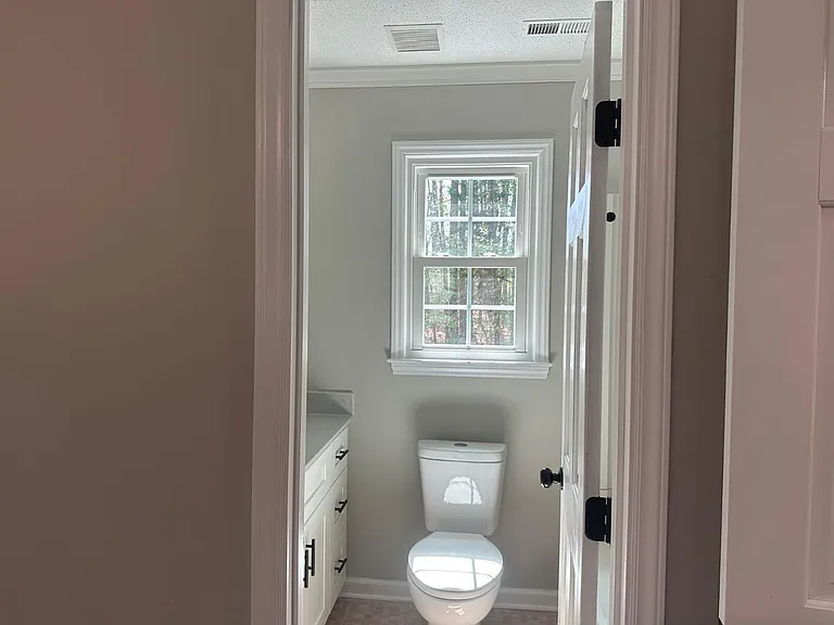 7029 Eastridge Dr — Photo 17