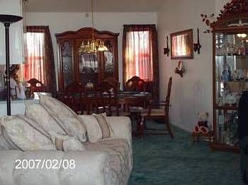 4th image of 2528 E John St
