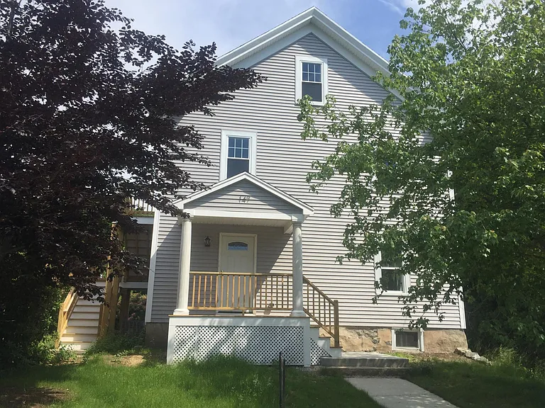 147 High St #1 — Photo 1