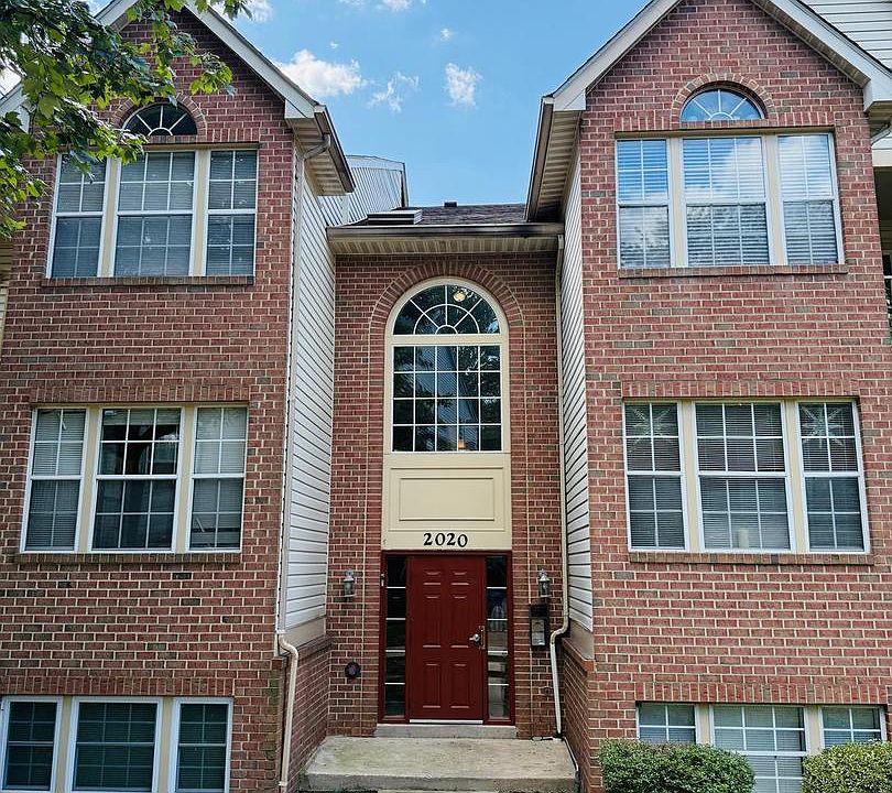 1st image of 2020 Alice Ave APT 302