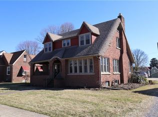 125 Center St NW, Navarre, OH 44662