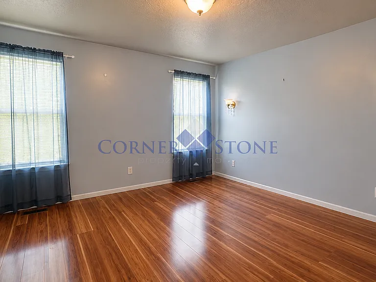 8179 E Portage St — Photo 8