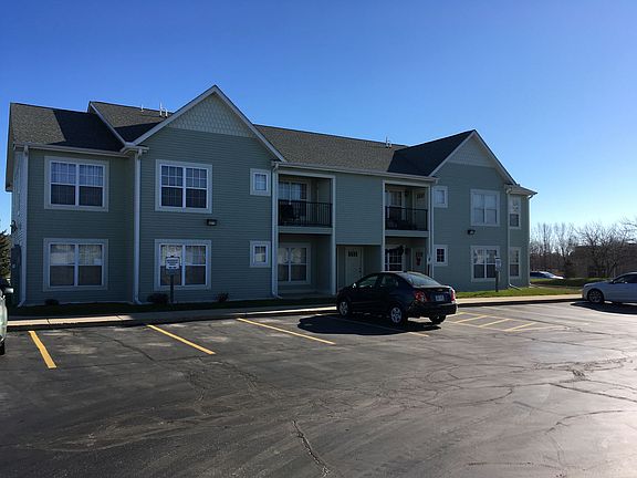 2nd image of 4616 52nd Ave Unit H