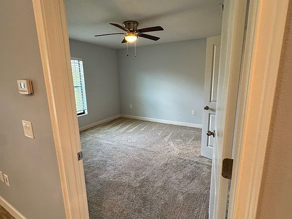 4th image of 1677 Lizette St SE #A