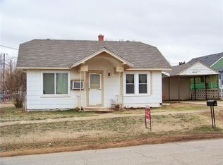205 E Bowman Ave, Kingfisher, OK 73750