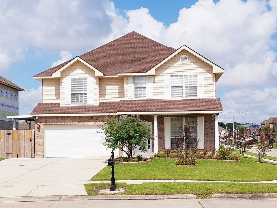 1st image of 1050 Burgess Dr