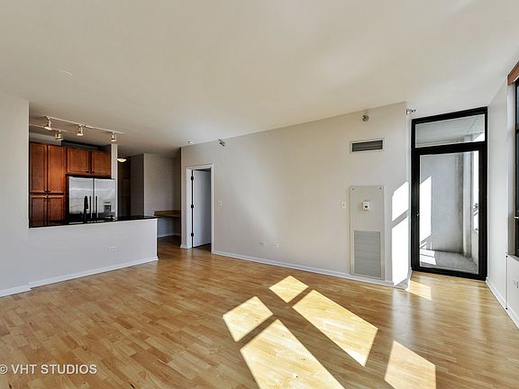 5th image of 1255 S State St Unit 1607