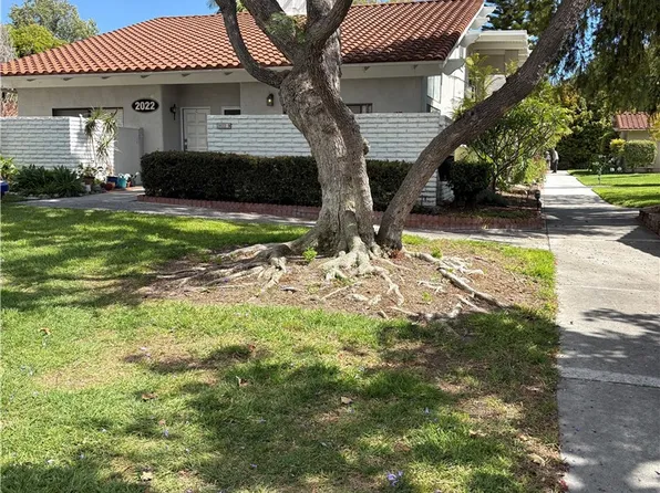 2022 Via Mariposa E #B, Laguna Woods, CA 92637