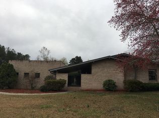 105 Thornton Dr, Fayetteville, GA 30214