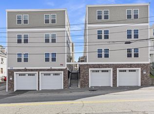 234 Appleton St APT 1, Lowell, MA 01852