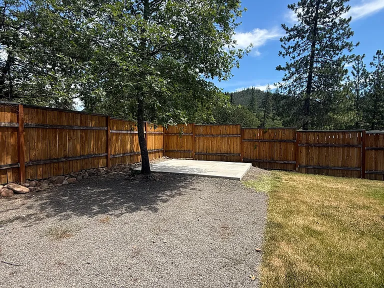 158 Train Ln — Photo 30