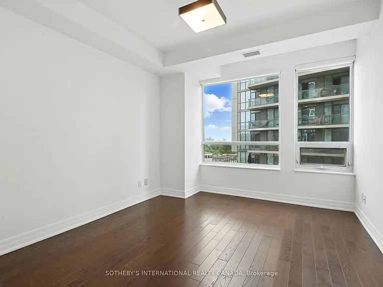 500 Saint Clair Ave W #502 — Photo 12