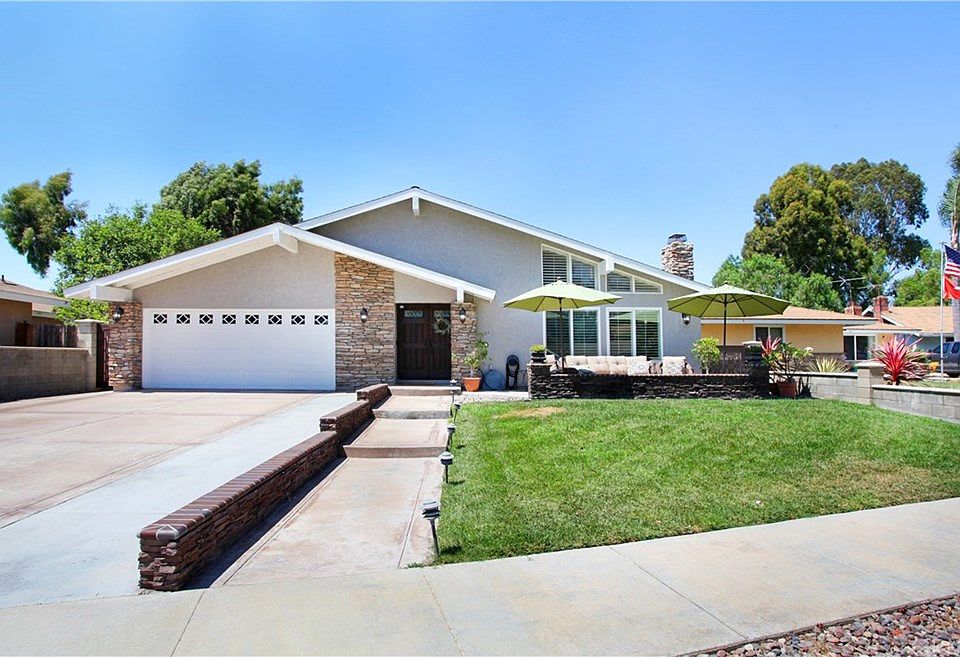 1st image of 4913 E Wasatch Dr