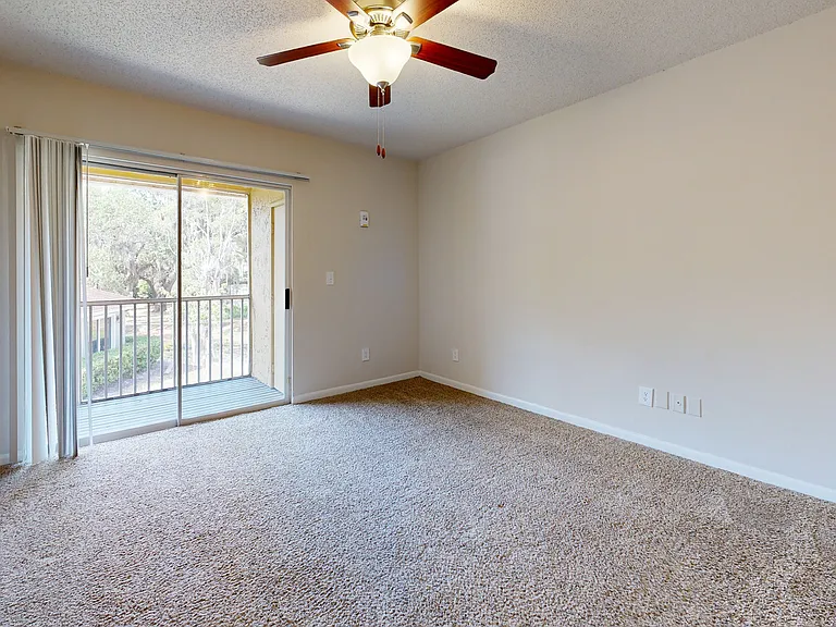 Altamira Place Apartment Homes — Photo 103