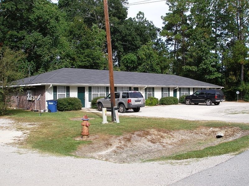 1st image of 1851 Esther Dr