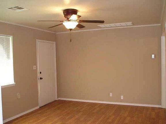 3rd image of 408 N Arnold Ave