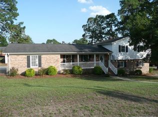 2409 Colgate Dr, Fayetteville, NC 28304