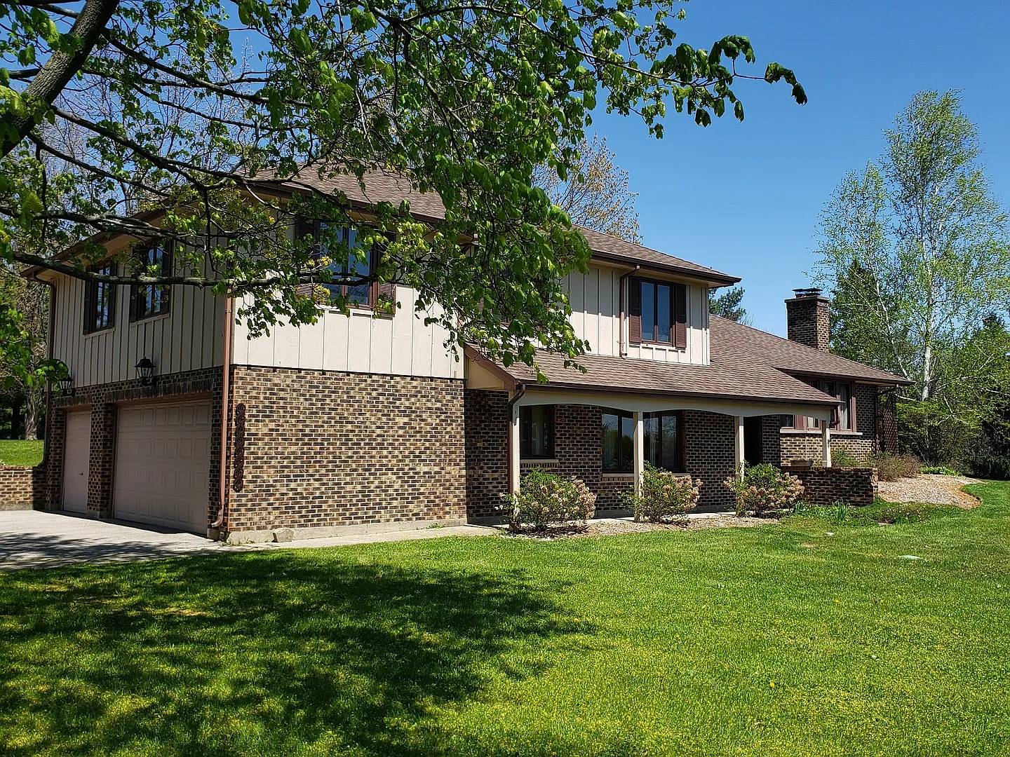 1468 Thor Dr photo 1