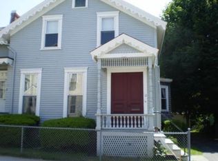 12 Bayview Ave, Newport, RI 02840