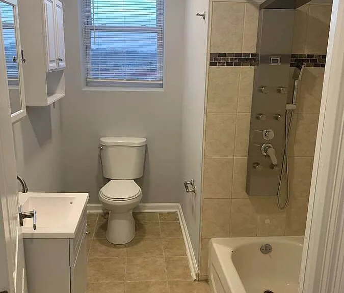 6001 N 17th St #207 — Photo 15