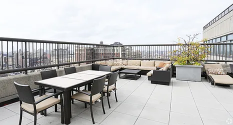 Rented by 280 Park Avenue South Realty