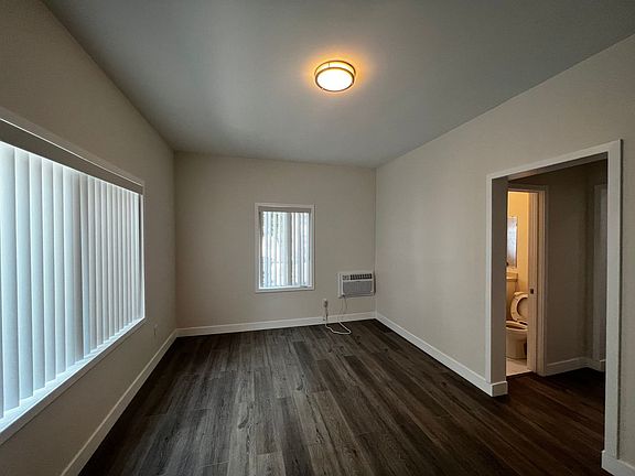 3rd image of 3819 S Flower Dr #10
