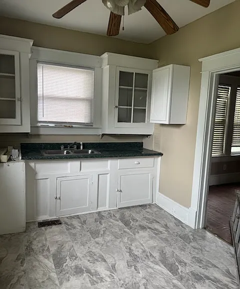 805 S Franklin St — Photo 11