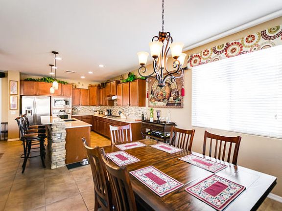 5th image of 2654 E Sourwood Ct
