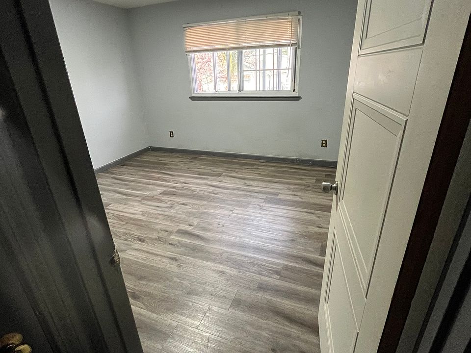 1st image of 737 Almaden Ave #1