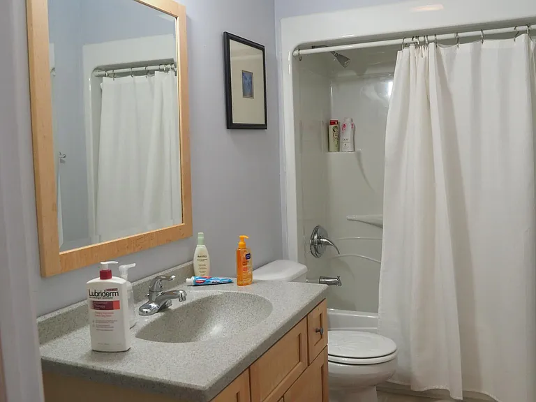 170 Grand Ave — Photo 25