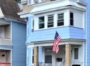 25 N 18th St, East Orange, NJ 07017