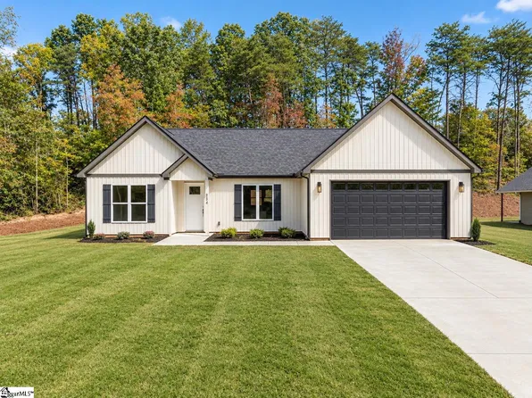 954 Tubbs Mountain Rd, Travelers Rest, SC 29690