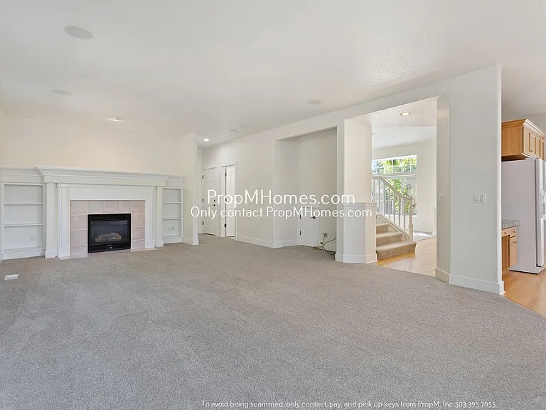 340 SW Delta Dr — Photo 7