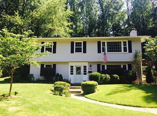 7706 Heming Pl, Springfield, VA 22151