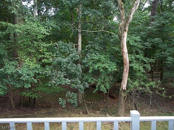 3rd image of 4014 Crawford Ct