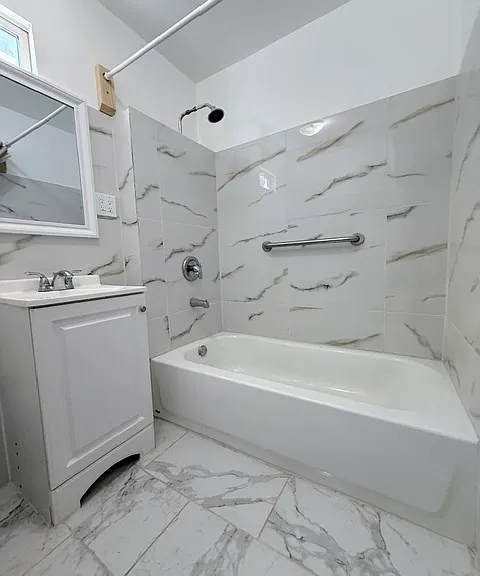 521 Sarah St — Photo 14