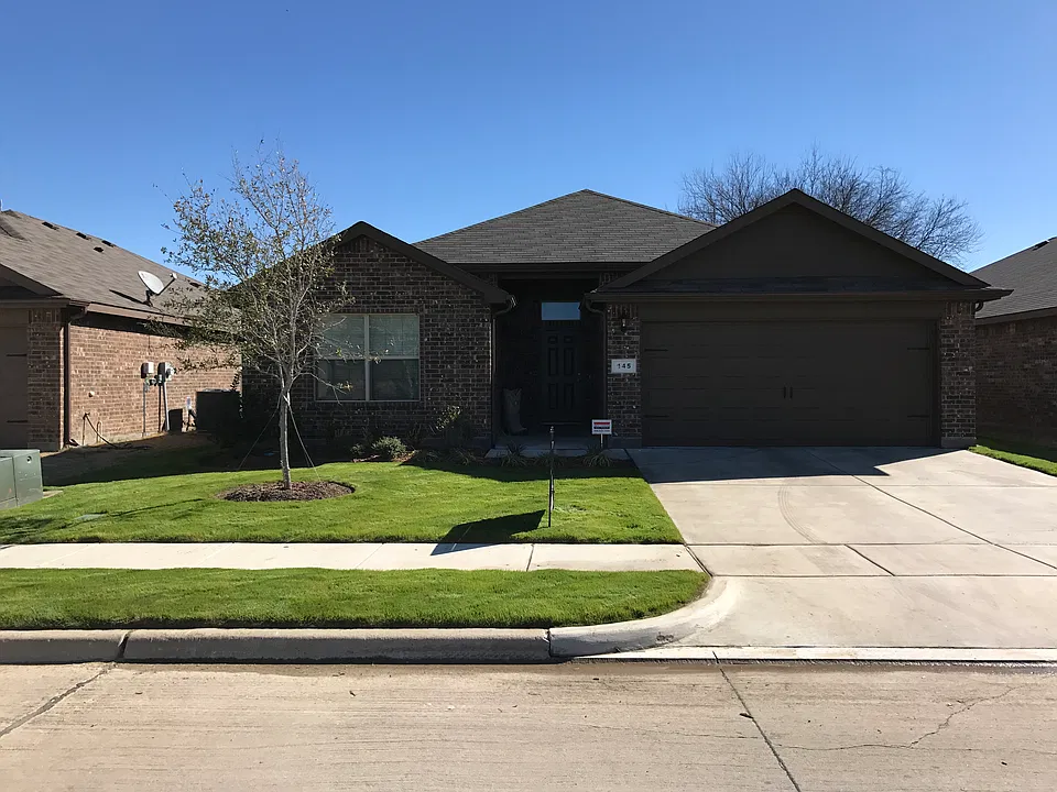 145 Bridlewood St