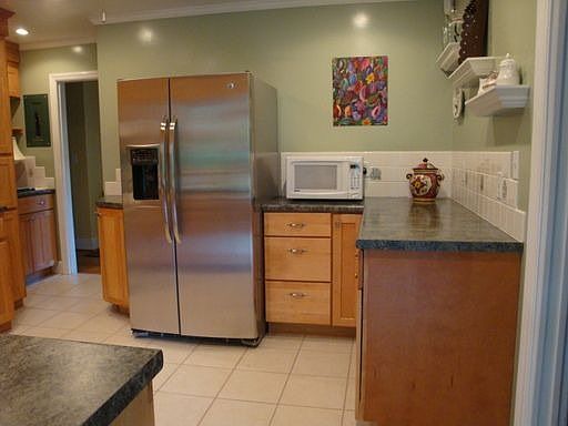 2nd image of 816 Judith Ct