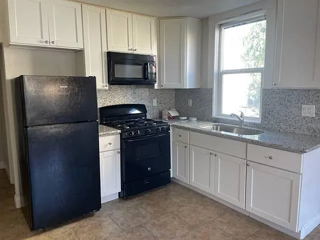 1917 Foothill Blvd #2 — Photo 6