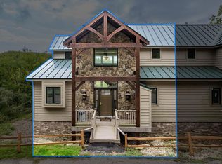 S6330 Bluff Rd #6, Merrimac, WI 53561