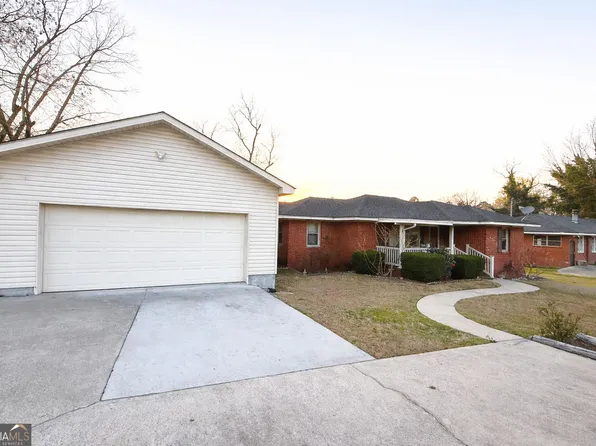 3535 Bloomfield Dr, Macon, GA 31206