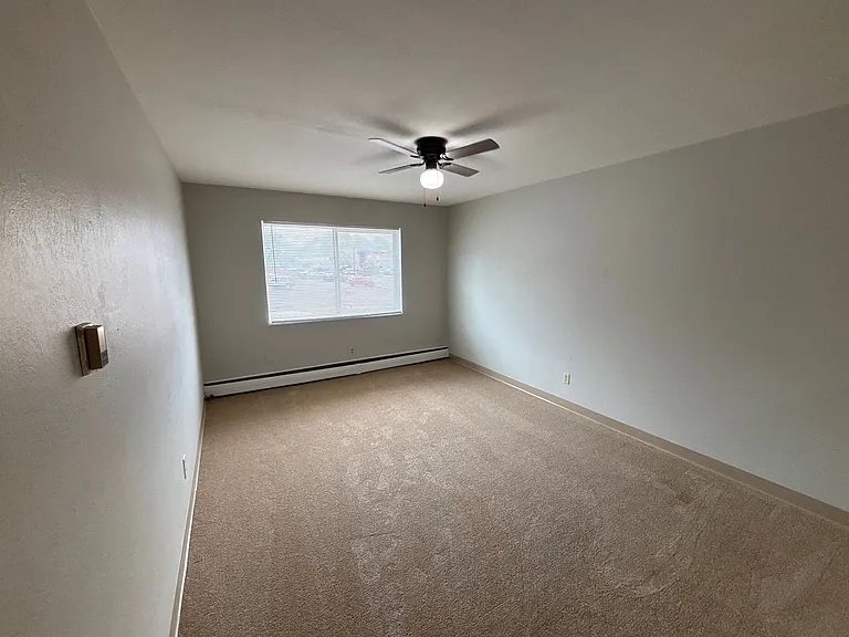 1726 Clemson Dr — Photo 3