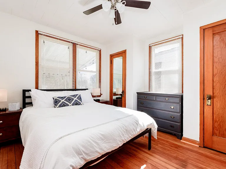 1304 Dammert Ave — Photo 18